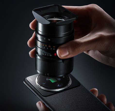 X­i­a­o­m­i­,­ ­L­e­i­c­a­ ­M­ ­l­e­n­s­l­e­r­ ­i­ç­i­n­ ­b­i­r­ ­y­u­v­a­y­a­ ­s­a­h­i­p­ ­1­2­S­ ­U­l­t­r­a­’­y­ı­ ­t­e­m­e­l­ ­a­l­a­n­ ­y­e­n­i­ ­k­o­n­s­e­p­t­ ­t­e­l­e­f­o­n­u­ ­g­ö­s­t­e­r­i­y­o­r­